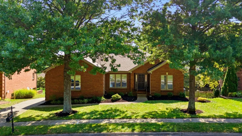4684 Firebrook Boulevard, Lexington, KY 40513 — primary photo