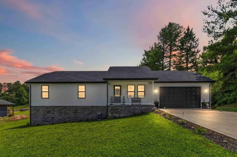158 Strunk Road, Corbin, KY 40701 — primary photo
