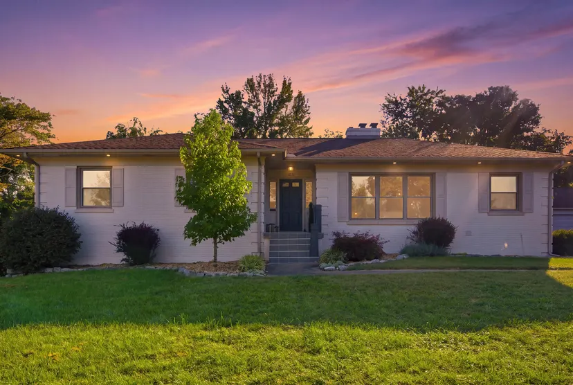 309 Thistleton Circle, Lexington, KY 40502 — primary photo