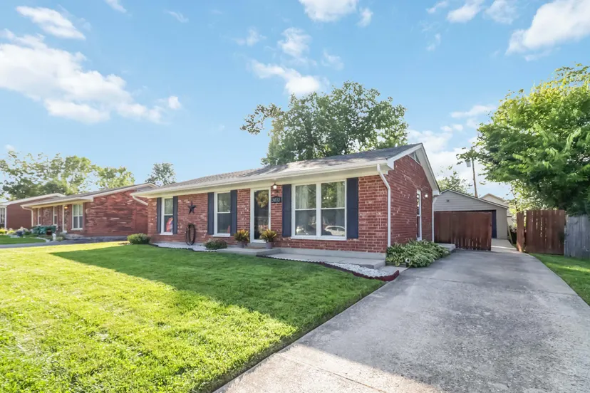 3610 Niagara Drive, Lexington, KY 40517 — primary photo