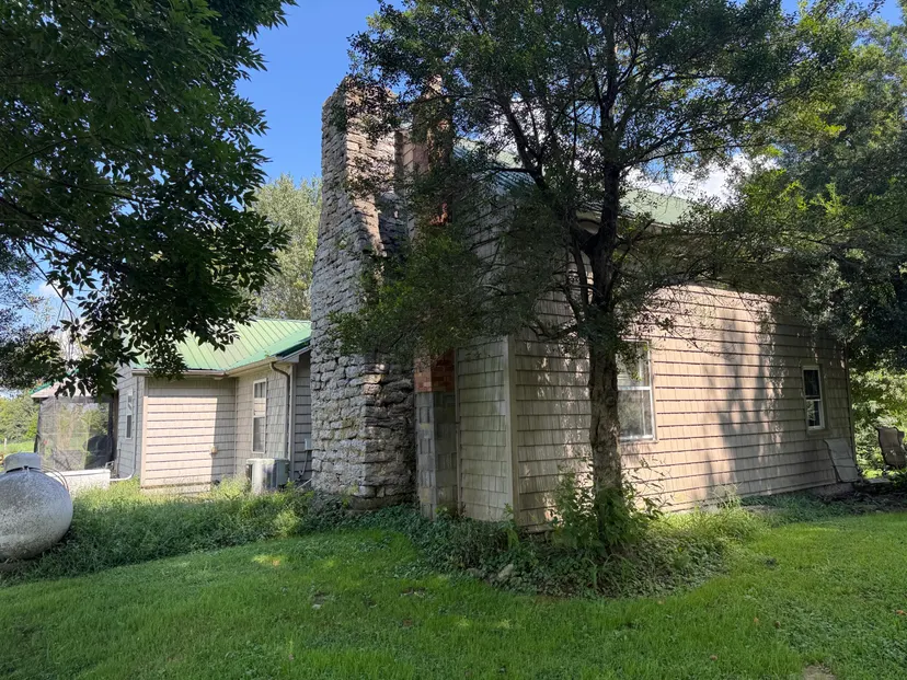 2939 Kemper Lane, Lancaster, KY 40444 — primary photo