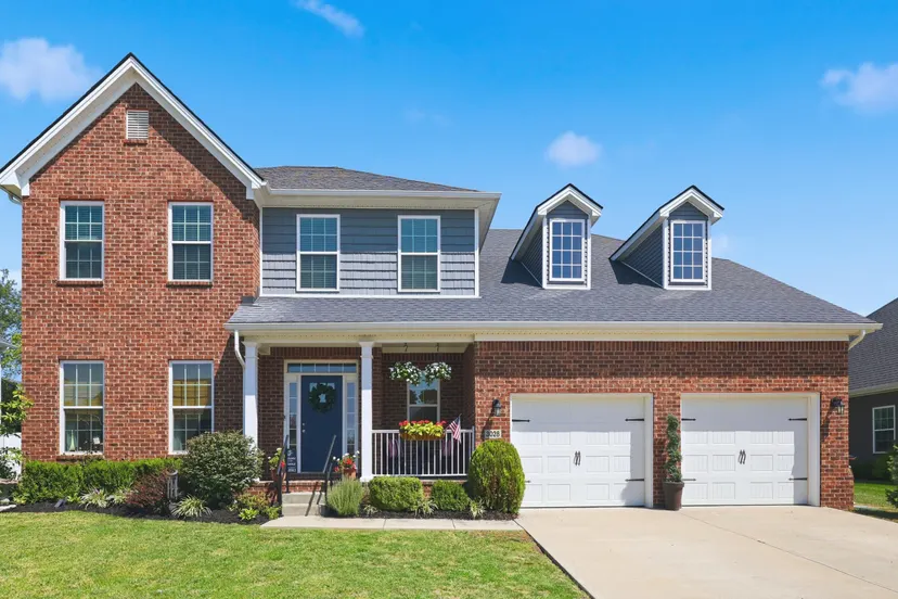 3028 Rosewood Drive, Versailles, KY 40383 — primary photo