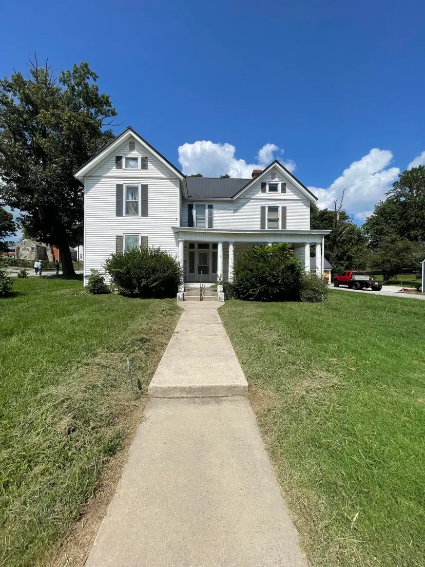 234 Danville Street, Lancaster, KY 40444 — primary photo