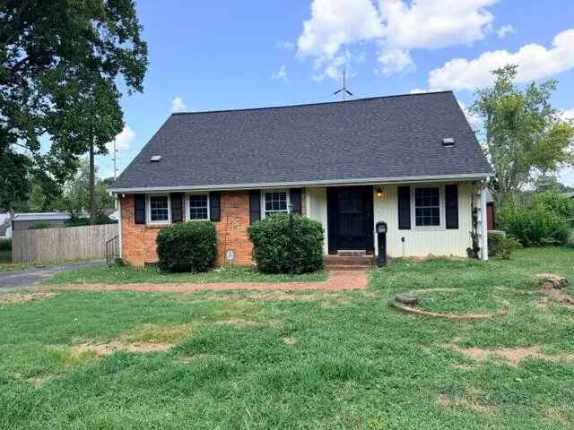 404 Sylvan Terrace, Hopkinsville, KY 42240 — primary photo