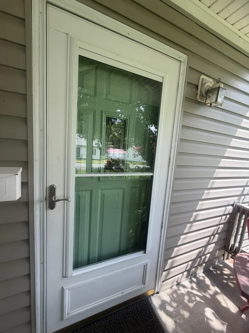 406 Crestview Drive, Hopkinsville, KY 42240 — primary photo