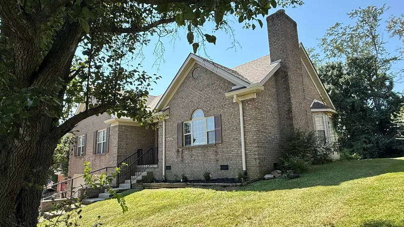 372 Reynolds Drive, Richmond, KY 40475 — primary photo
