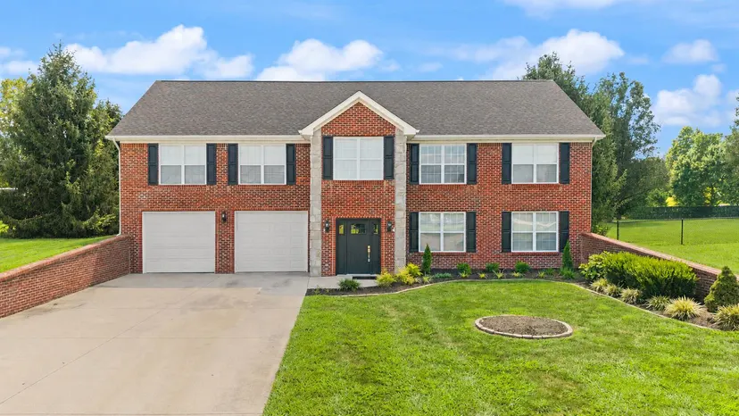 410 Lewis Brown Drive, Somerset, KY 42503 — primary photo