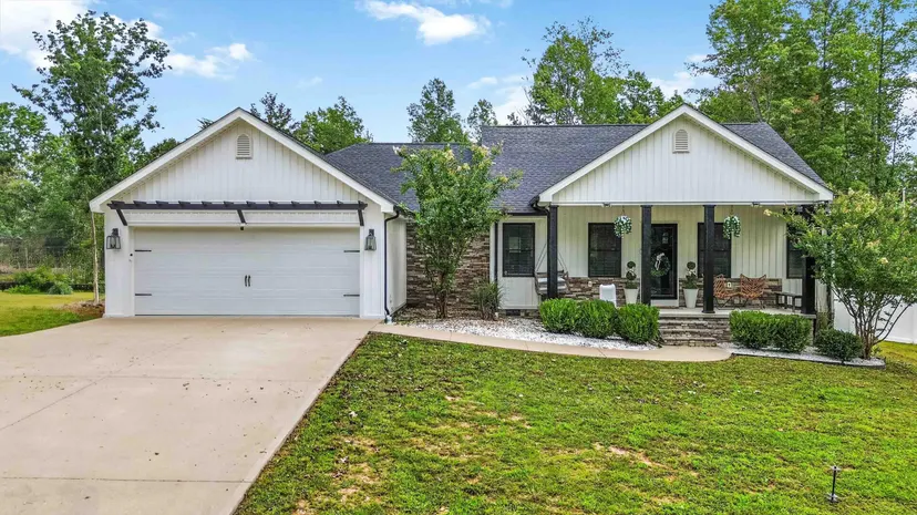 671 Mauney Chapel Road, Corbin, KY 40701 — primary photo